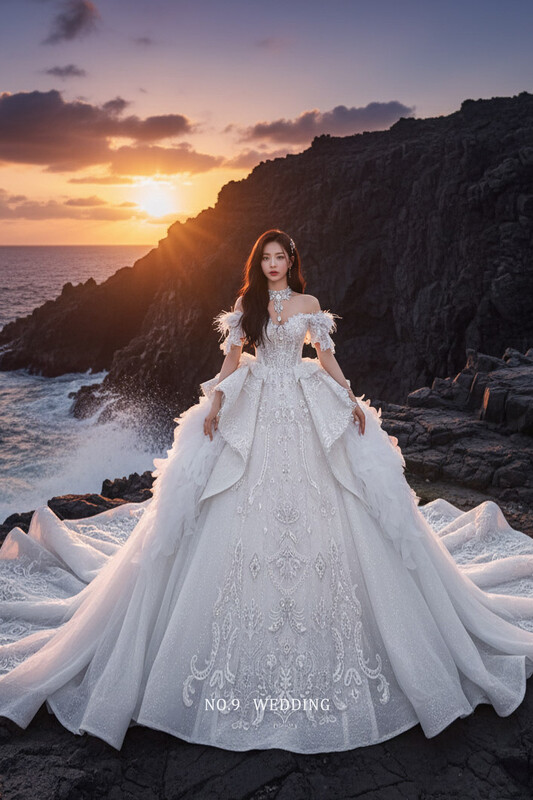 第九大道婚紗 AMAN ROYAL 台北精品婚紗｜歐美時裝風極致華麗亮鑽桃心領白紗，奢華夢幻長拖尾婚紗