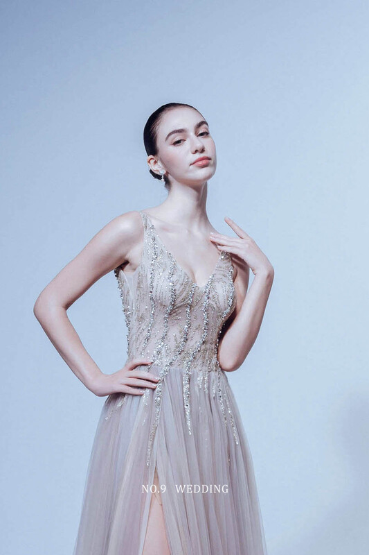 第九大道婚紗台北 ST. PAUL_S COUTURE BRIDAL 精品手工婚紗，浪漫唯美粉紫高訂晚禮服，展現精緻珠工亮片、優雅微側身半身特寫姿態，適合高級禮服單租與時尚大片拍攝