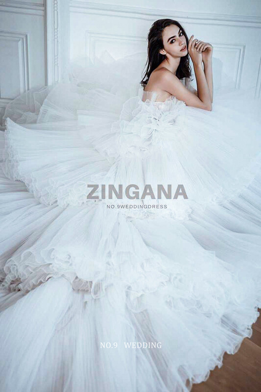 第九大道婚紗 ZINGANA 台北高級訂製｜巴洛克風宮廷感細鑽大擺裙禮服，浪漫婚紗基地拍照款宴客進場大拖尾推薦